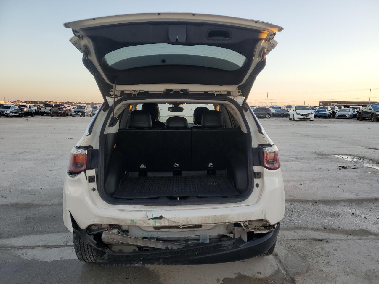 2018 Jeep Compass VIN 3C4NJCBB6JT182293 Copart auction photo, rear end damage thumbnail 6