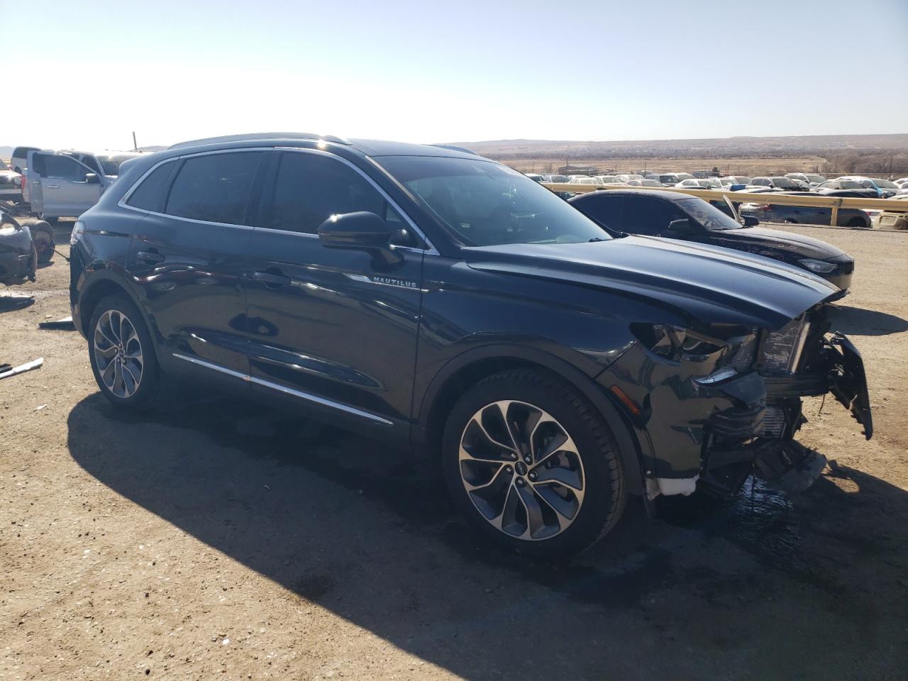 2022 Lincoln Nautilus VIN 2LMPJ8K95NBL04758 Copart auction photo, front end damage thumbnail 4