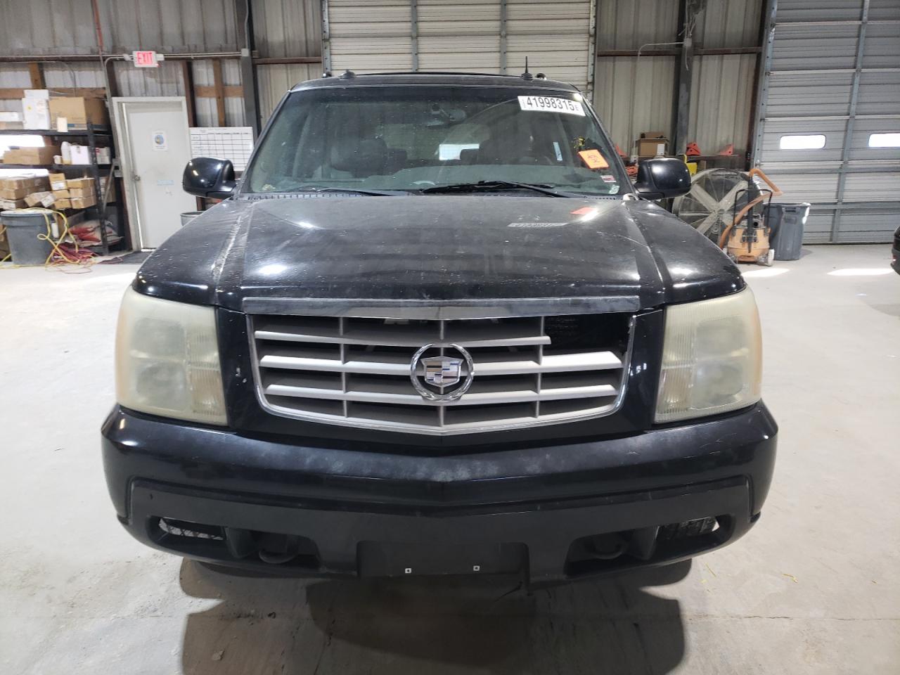 2003 Cadillac Escalade VIN 3GYFK66N03G222445 Copart auction photo, rear end / minor dent/scratches damage thumbnail 5