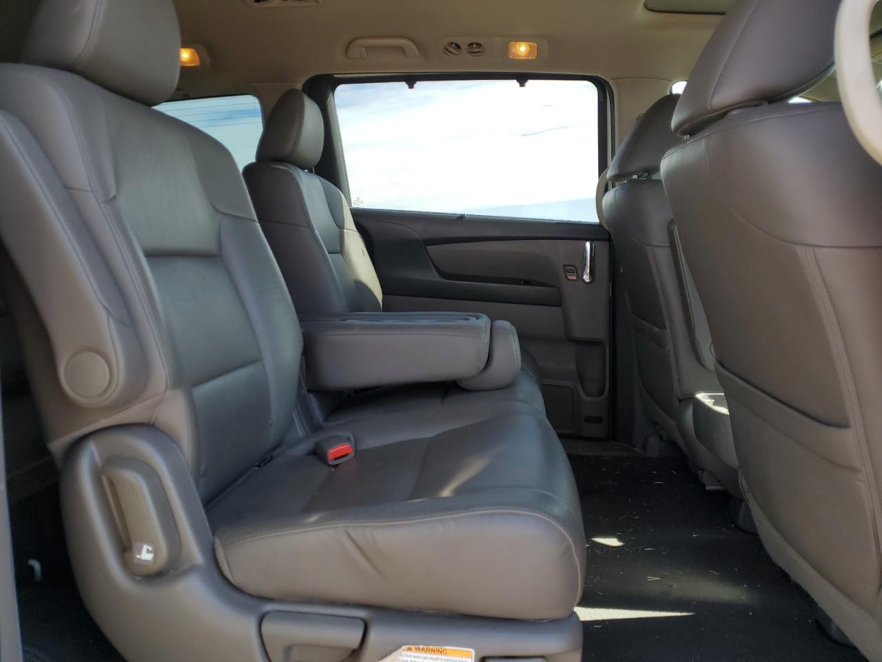 2017 Honda Odyssey VIN 5FNRL5H97HB014957 Copart auction photo, front end / minor dent/scratches damage thumbnail 11
