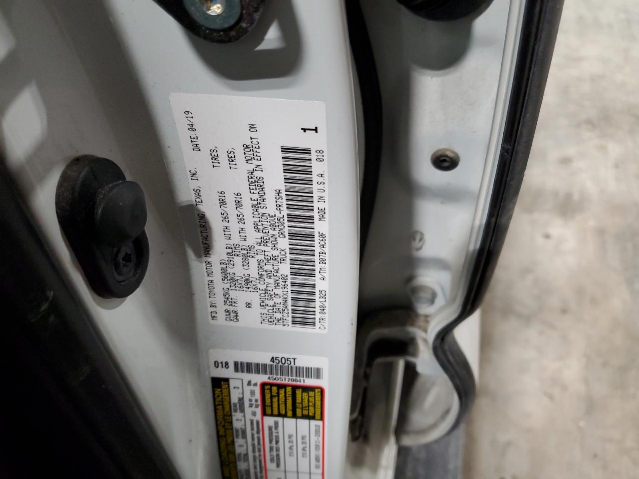 2019 Toyota Tacoma VIN 5TFCZ5AN4KX196402 Copart auction photo, all over damage thumbnail 14