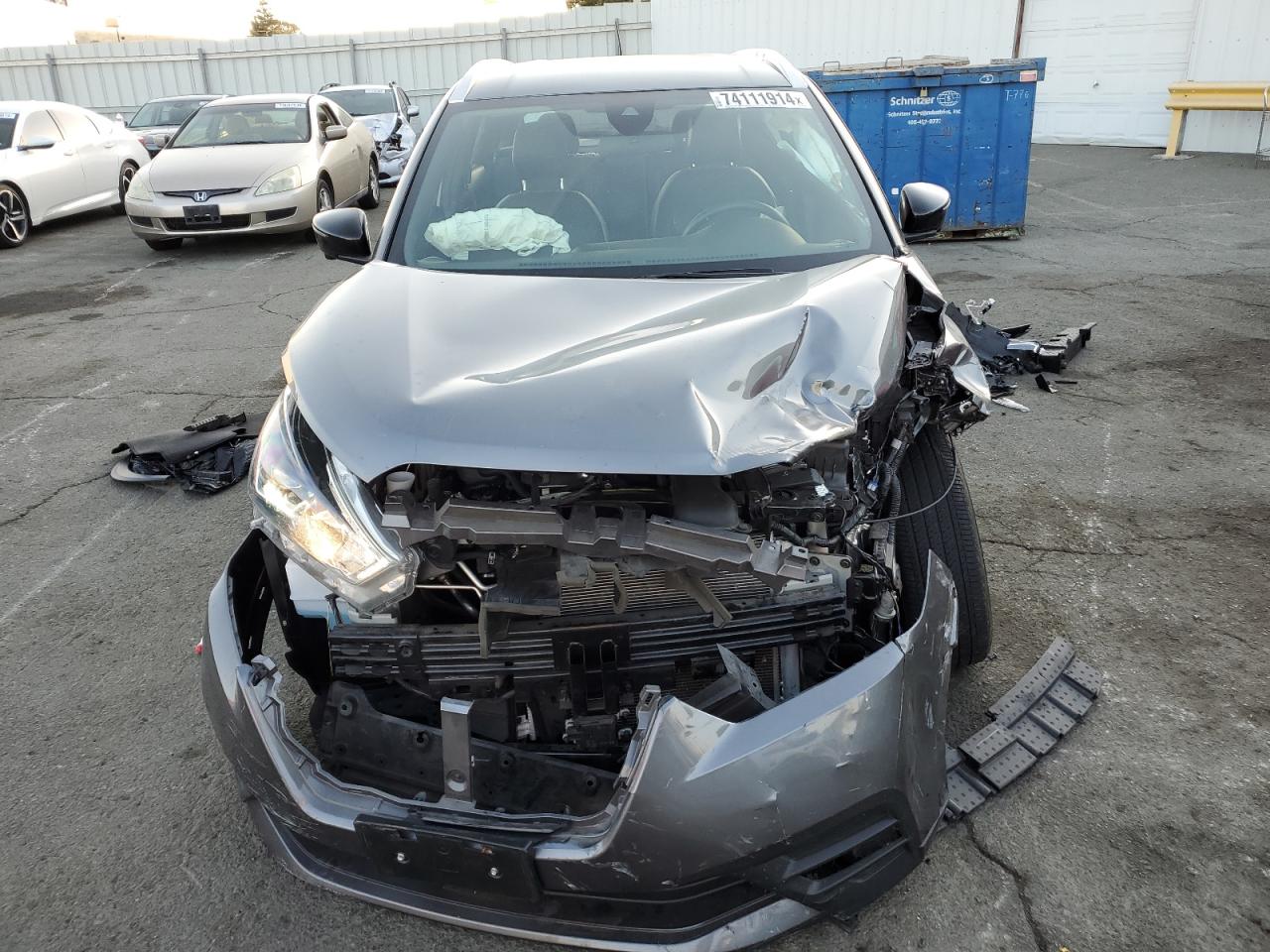 2020 Nissan Kicks VIN 3N1CP5DVXLL565975 Copart auction photo, front end damage thumbnail 5