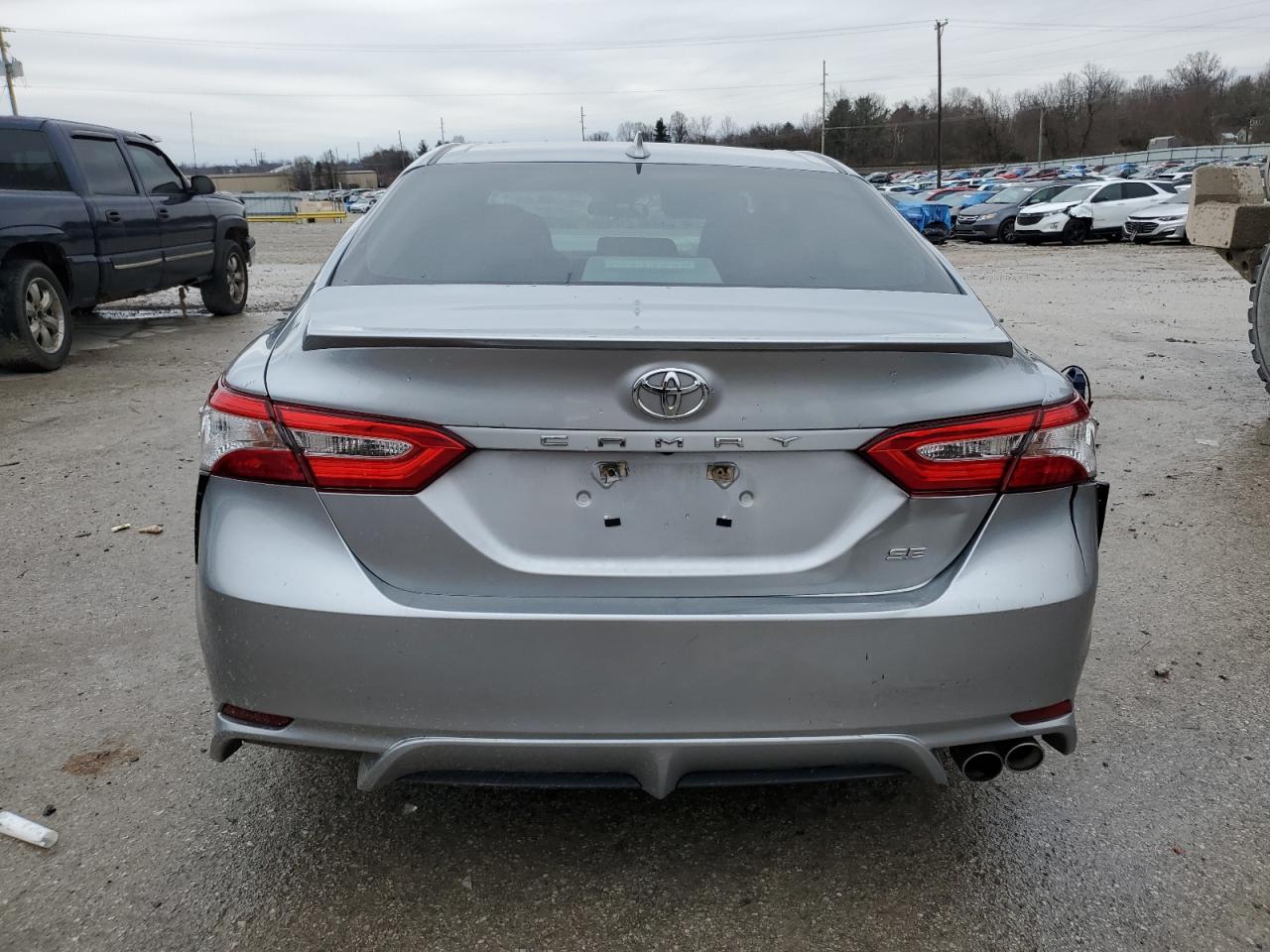 2020 Toyota Camry VIN 4T1G11AK2LU922831 Copart auction photo, front end damage thumbnail 6