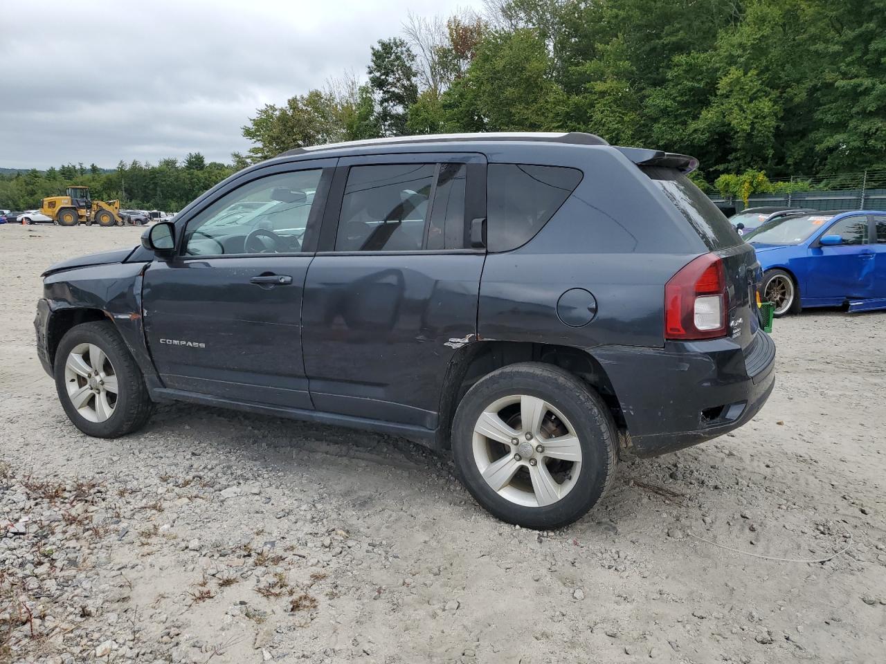 2014 Jeep Compass VIN 1C4NJDEBXED852862 Copart auction photo, front end / minor dent/scratches damage thumbnail 2