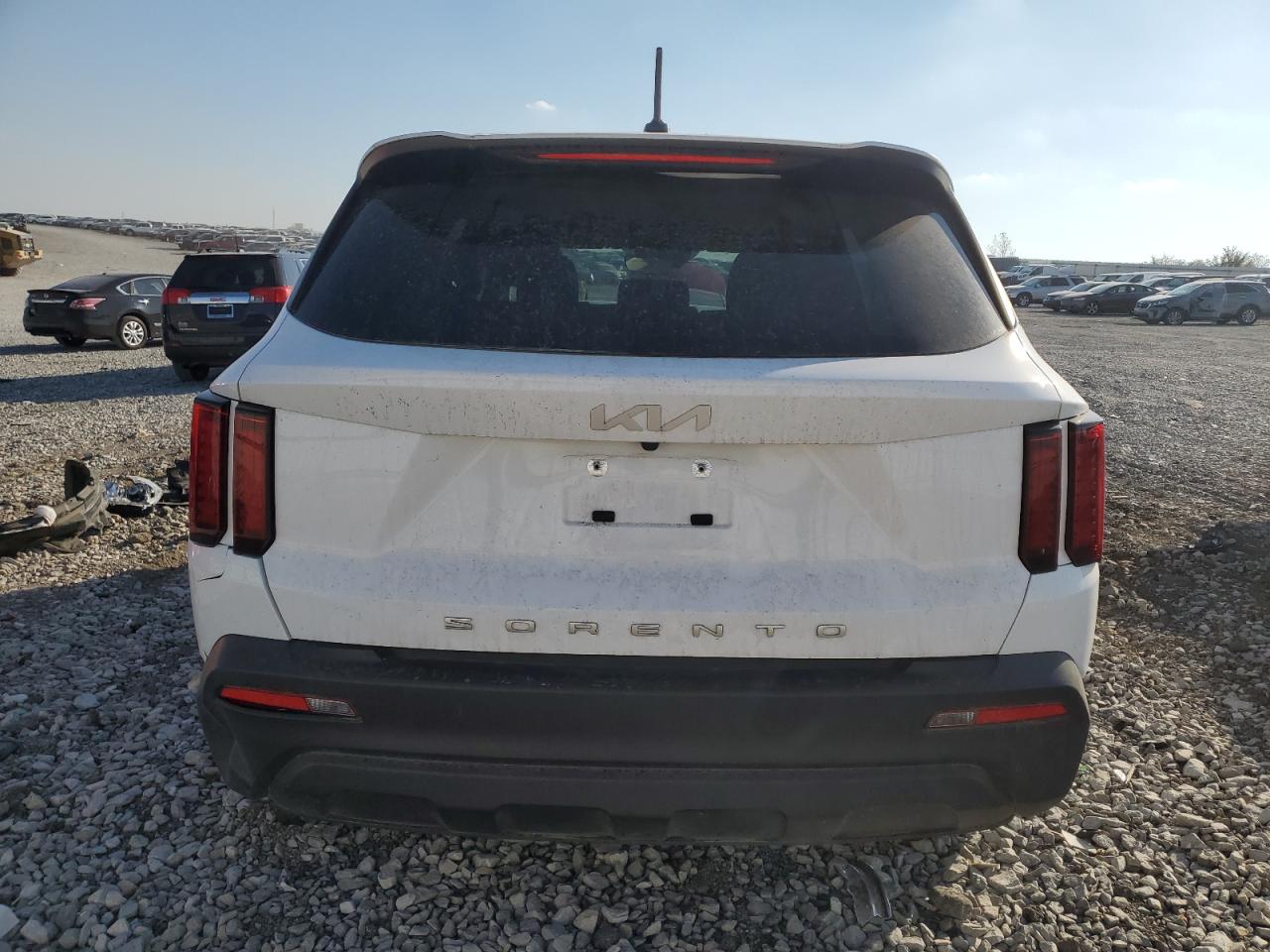 2022 KIA Sorento VIN 5XYRG4LC2NG109884 Copart auction photo, front end / rear end damage thumbnail 6