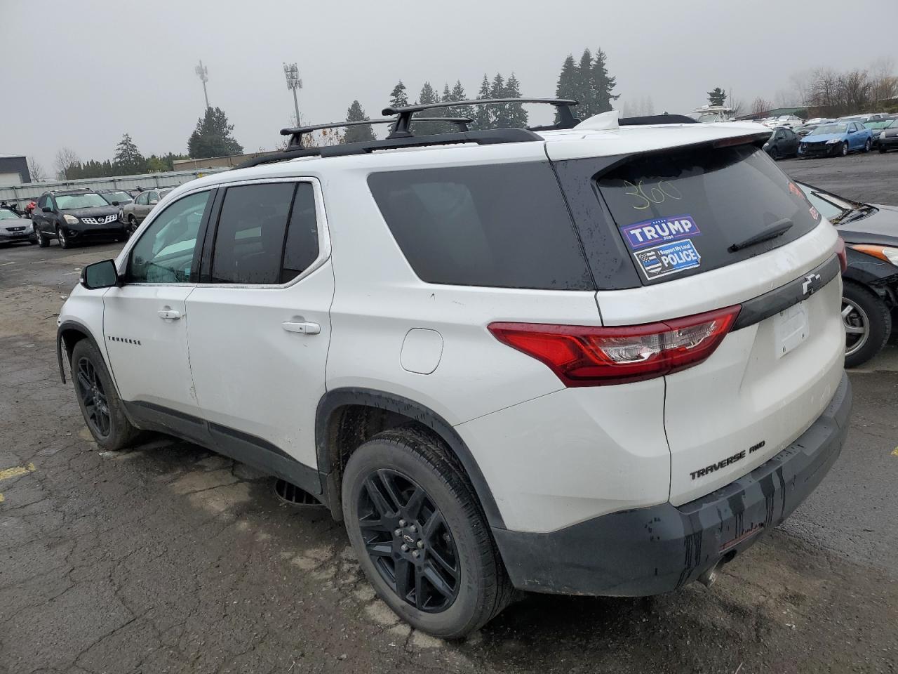 2020 Chevrolet Traverse VIN 1GNEVGKWXLJ327917 Copart auction photo, front end damage thumbnail 2