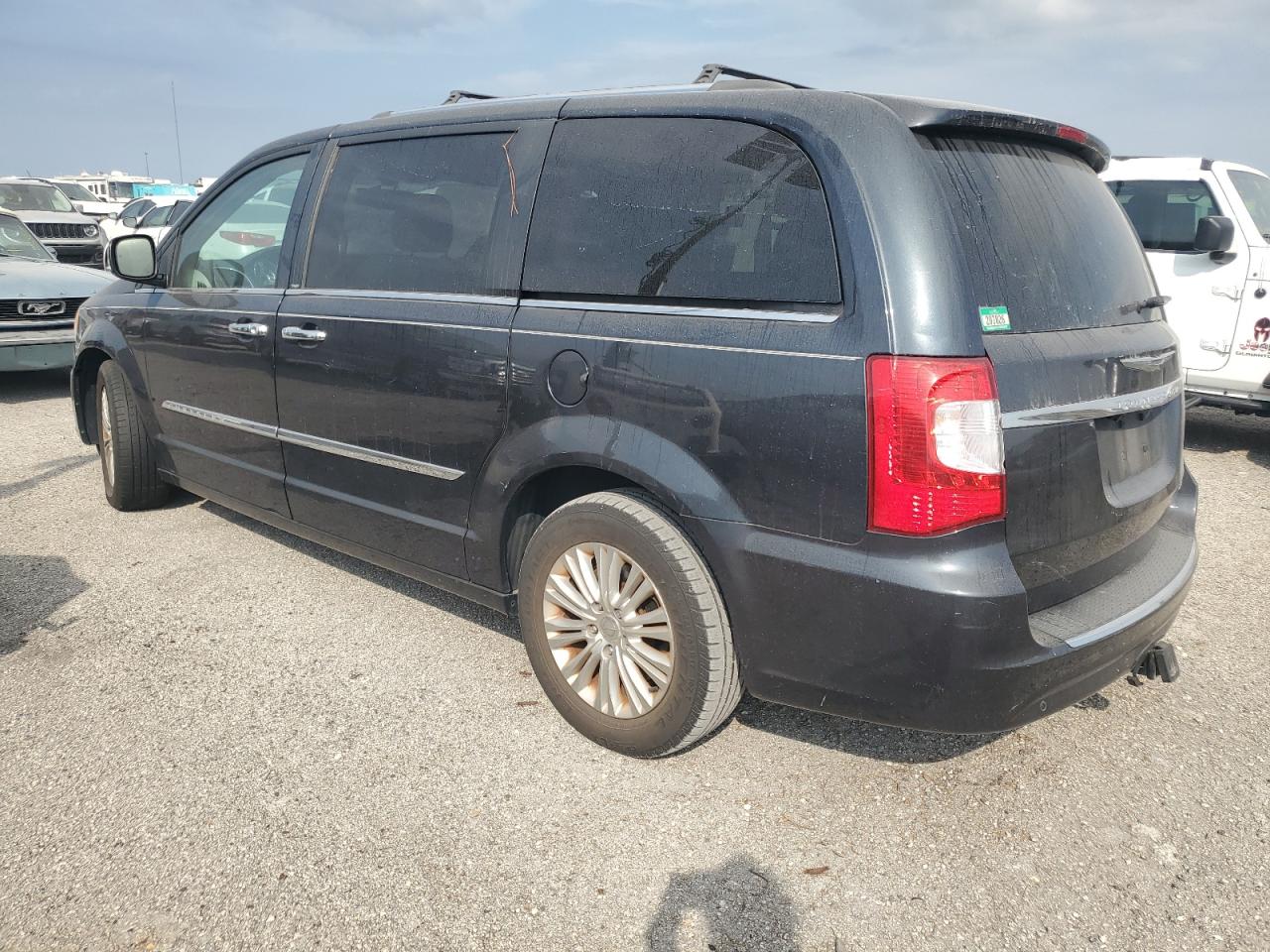 2013 Chrysler Town & Country VIN 2C4RC1GG1DR736870 Copart auction photo, water/flood damage thumbnail 2