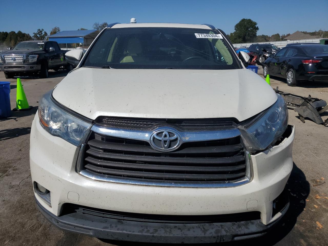 2014 Toyota Highlander VIN 5TDYKRFH9ES011906 Copart auction photo, all over damage thumbnail 5
