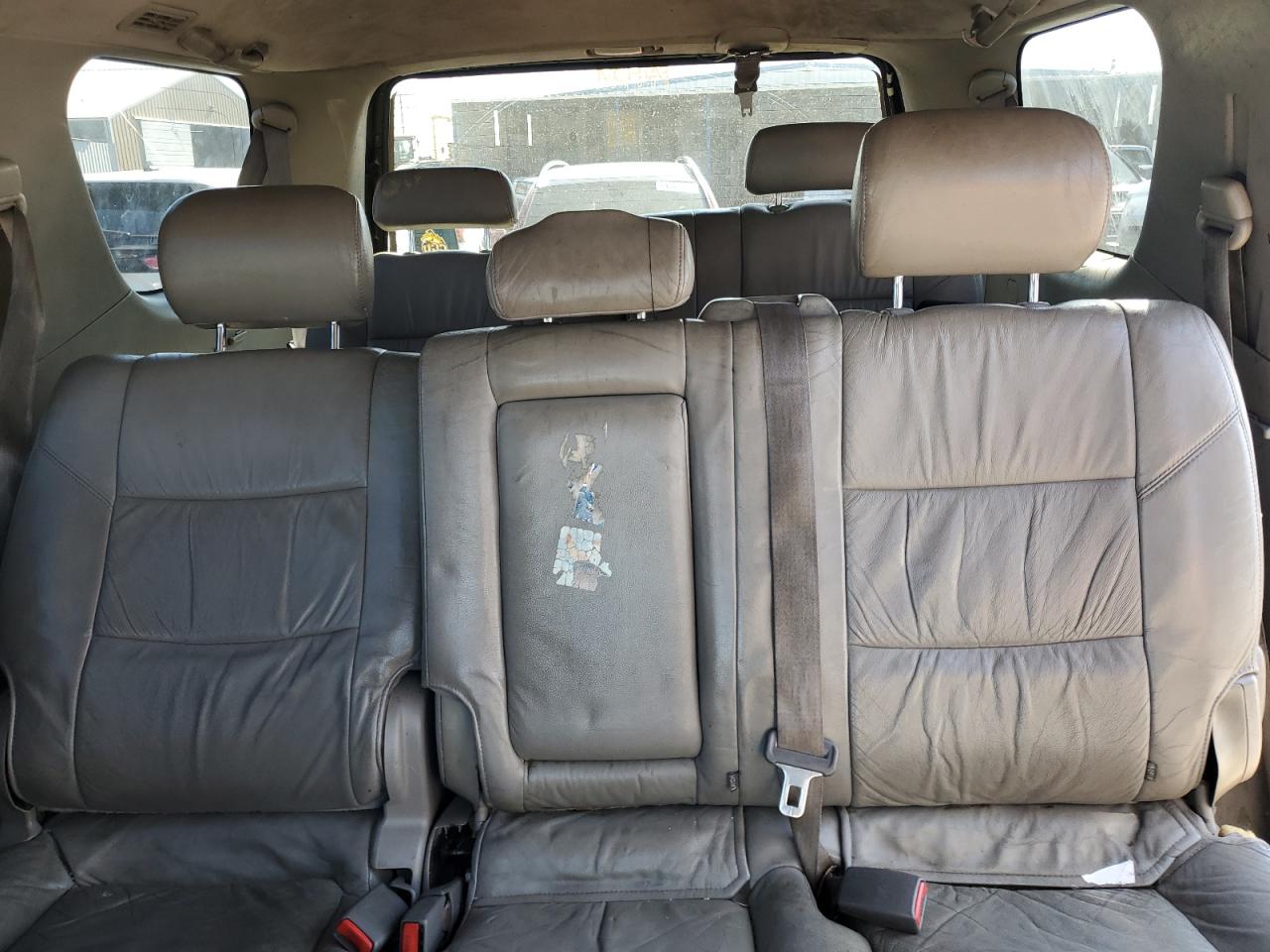 2004 Toyota Sequoia VIN 5TDBT44A74S228350 Copart auction photo, front end / side damage thumbnail 10