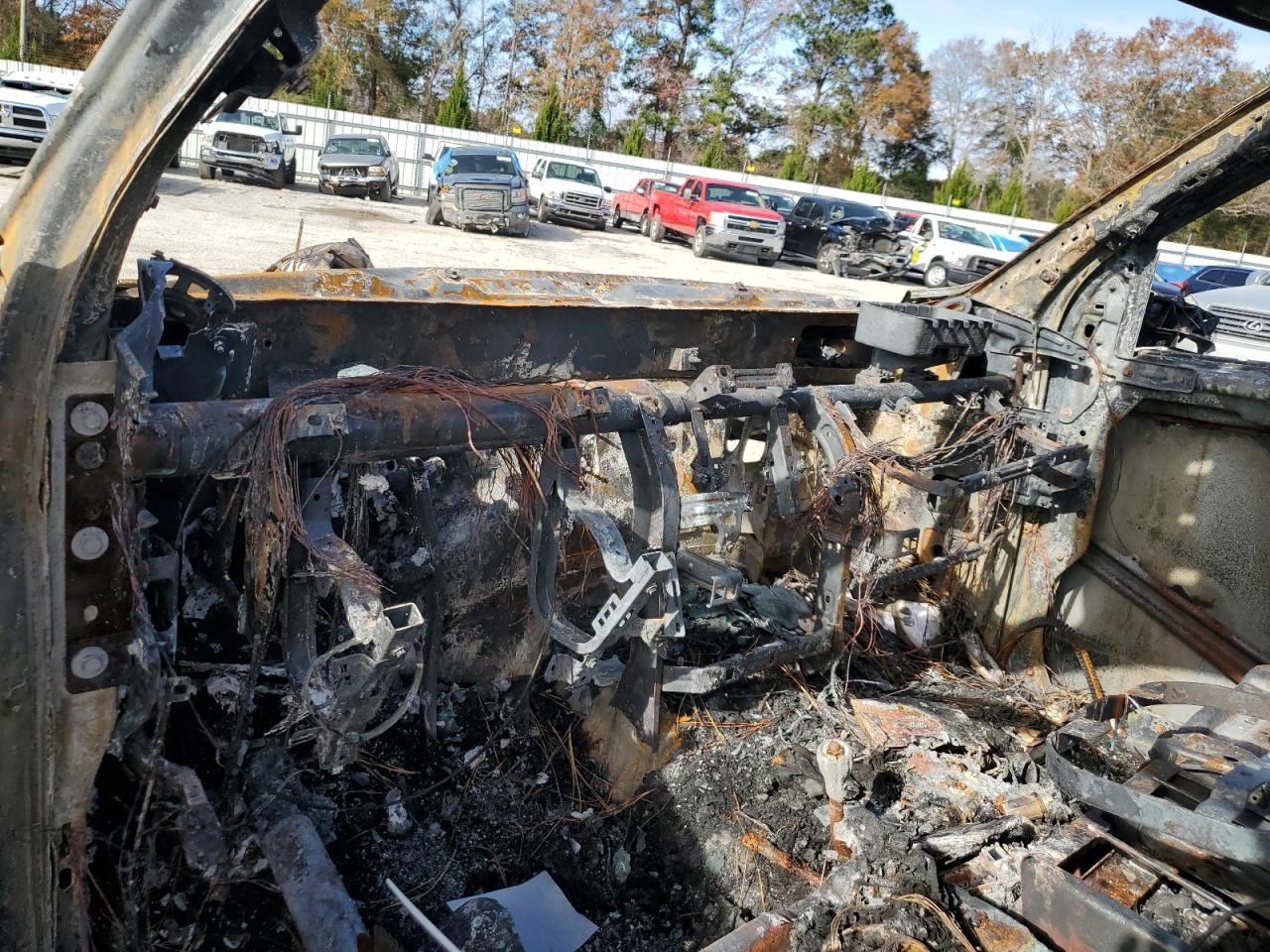 2020 RAM 3500 VIN 3C63RRGL8LG271242 Copart auction photo, burn / mechanical damage thumbnail 9