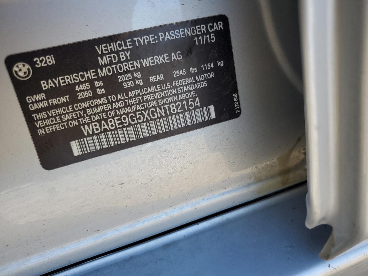 2016 BMW 3er VIN WBA8E9G5XGNT82154 Copart auction photo, front end damage thumbnail 15