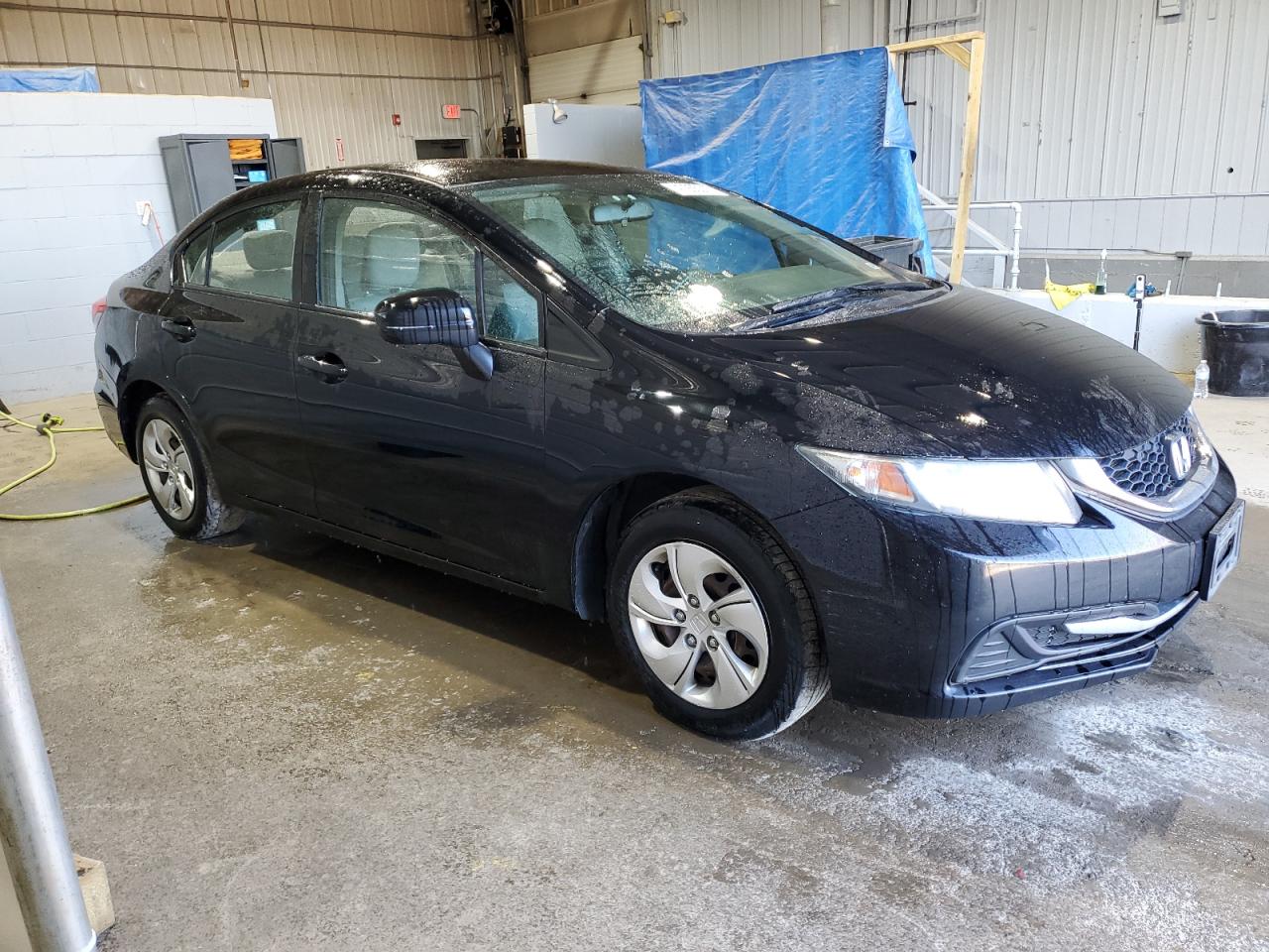 2015 Honda Civic VIN 19XFB2F59FE115747 Copart auction photo, minor dent/scratches damage thumbnail 4