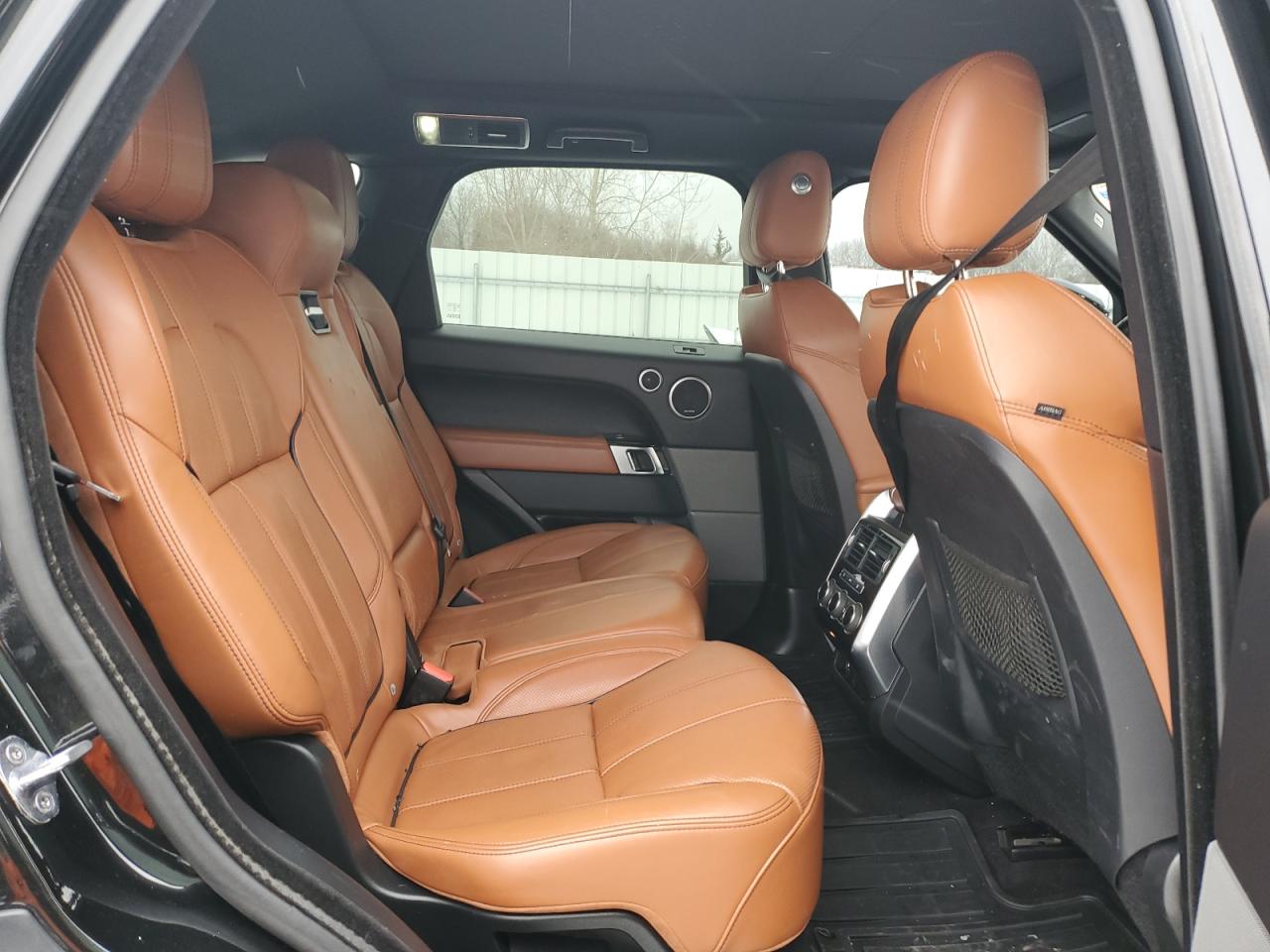 2016 Land Rover Range Rover VIN SALWR2EF3GA550833 Copart auction photo, vandalism damage thumbnail 11