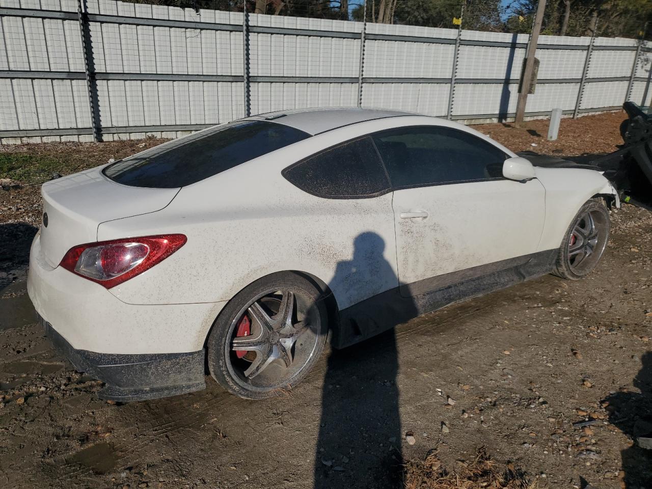 2011 Hyundai Genesis VIN KMHHU6KHXBU058752 Copart auction photo, front end / rear end damage thumbnail 3