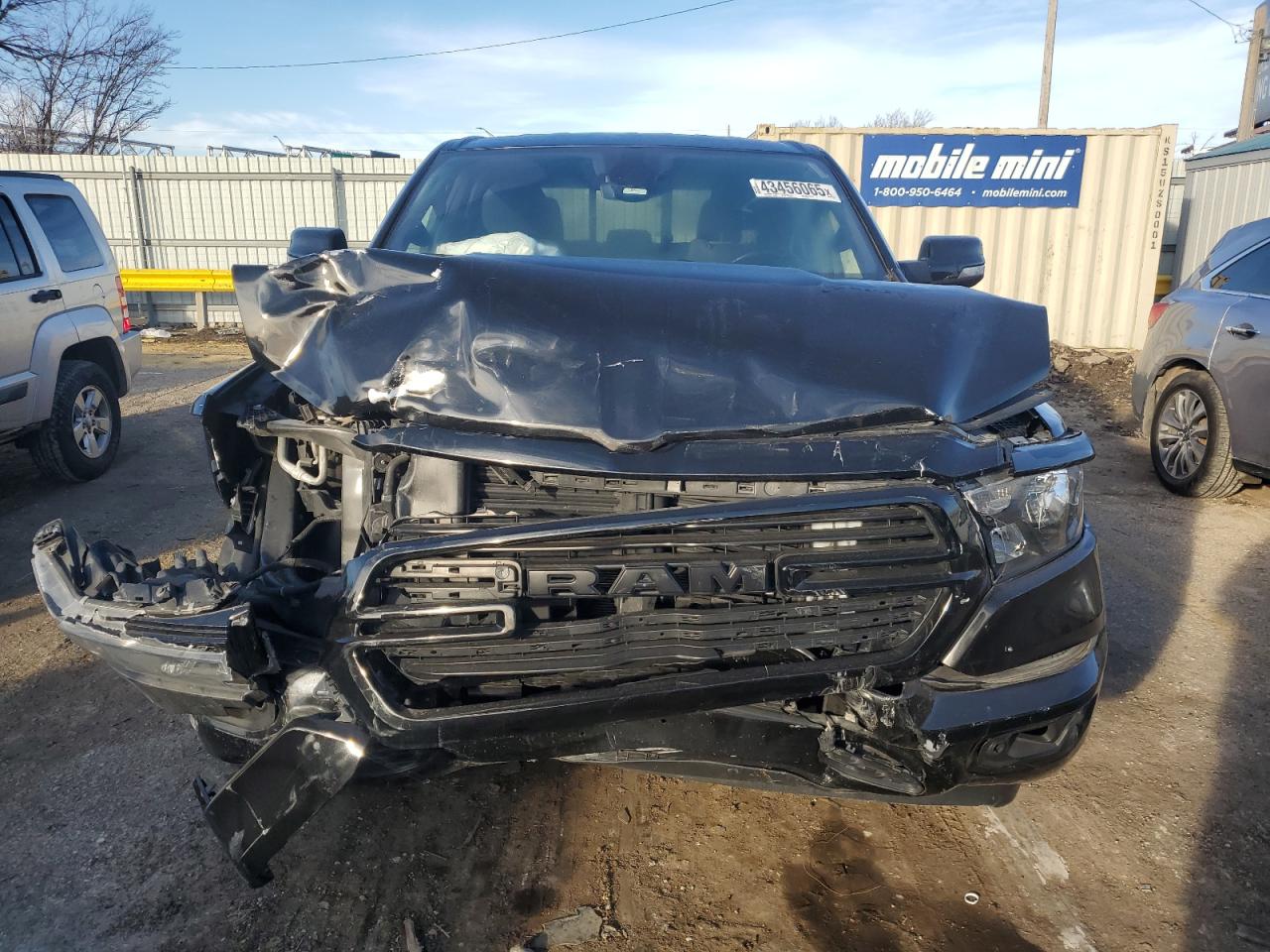 2021 RAM 1500 VIN 1C6SRFFT8MN649662 Copart auction photo, front end / side damage thumbnail 5