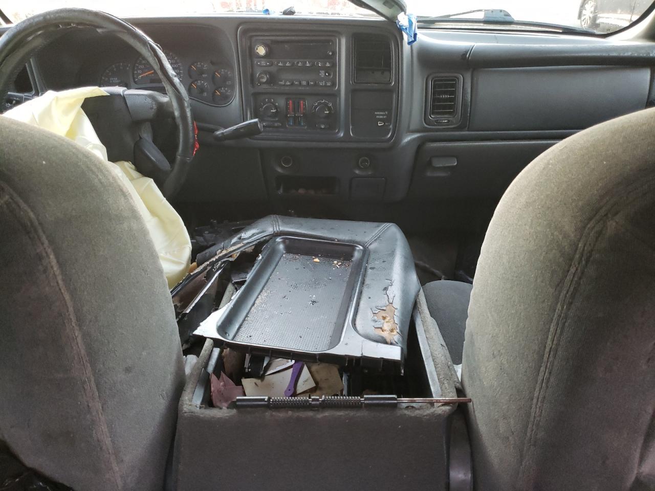 2004 Chevrolet Silverado VIN 2GCEC19T041254723 Copart auction photo, side damage thumbnail 8