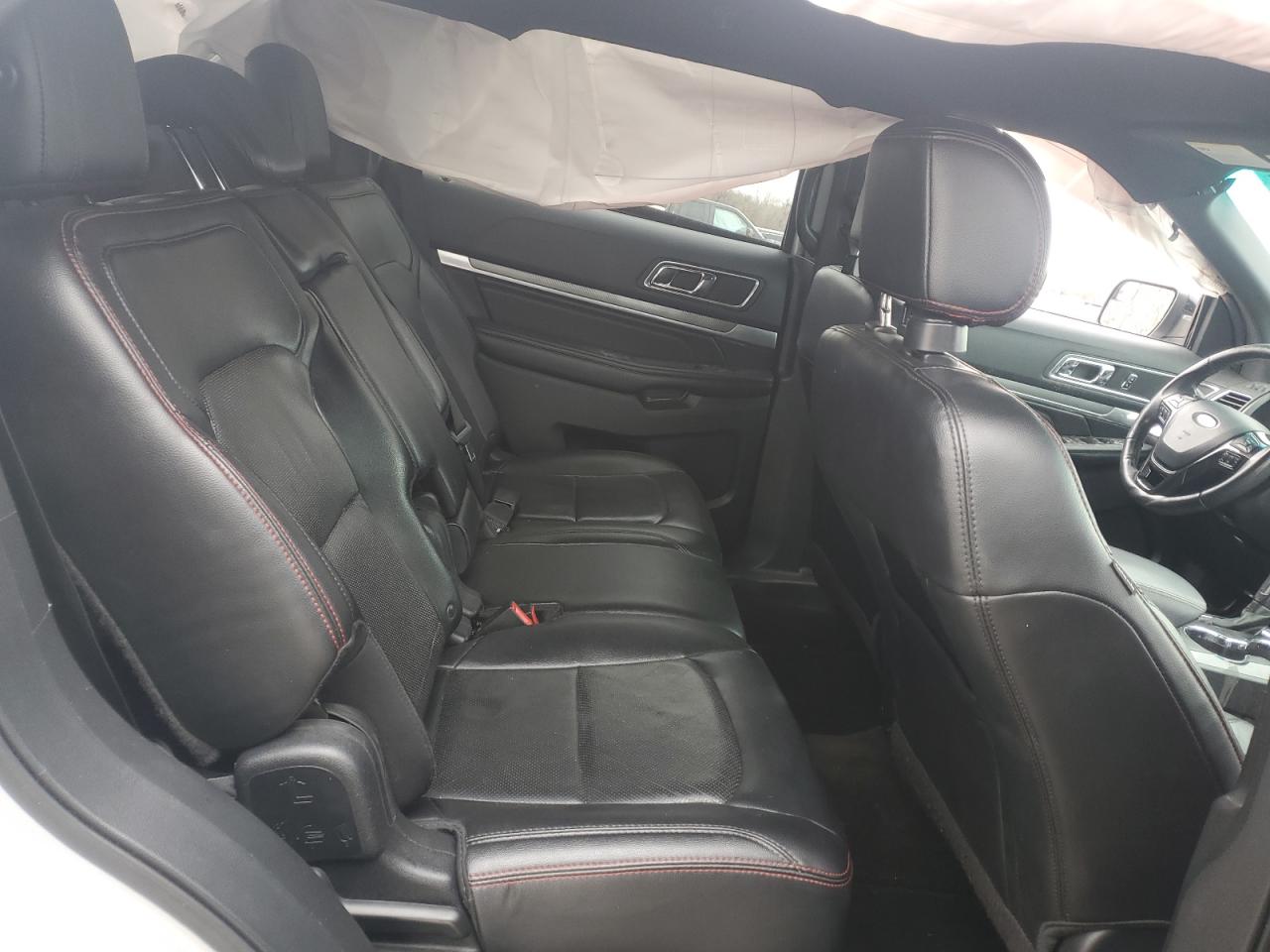 2016 Ford Explorer VIN 1FM5K8GT9GGB11433 Copart auction photo, side / minor dent/scratches damage thumbnail 12