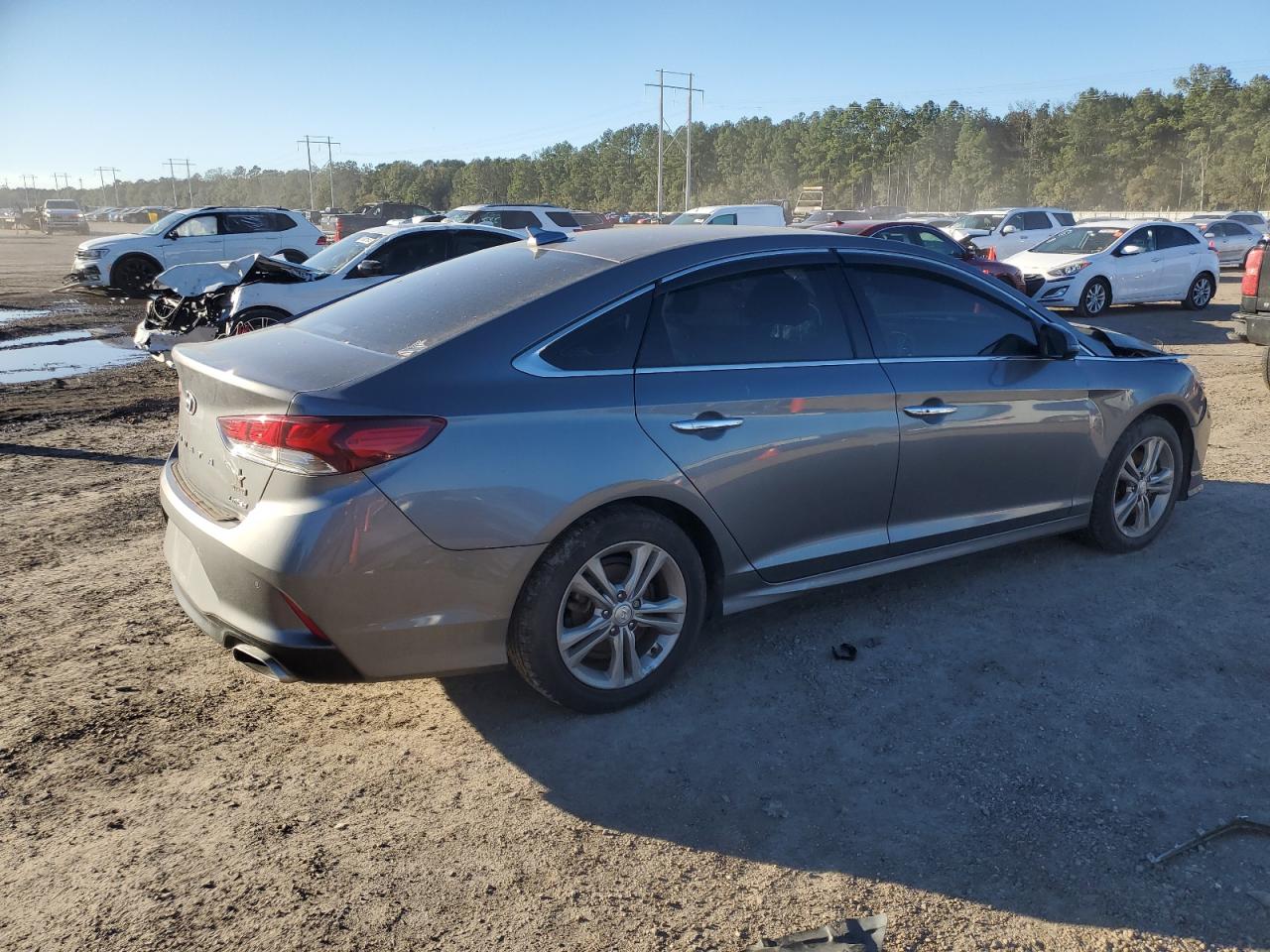 2018 Hyundai Sonata VIN 5NPE34AF6JH645277 Copart auction photo, front end damage thumbnail 3