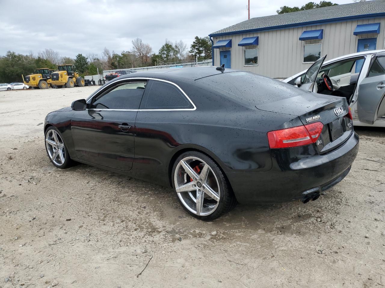 2010 Audi A5 VIN WAULFAFR6AA019149 Copart auction photo, front end damage thumbnail 2