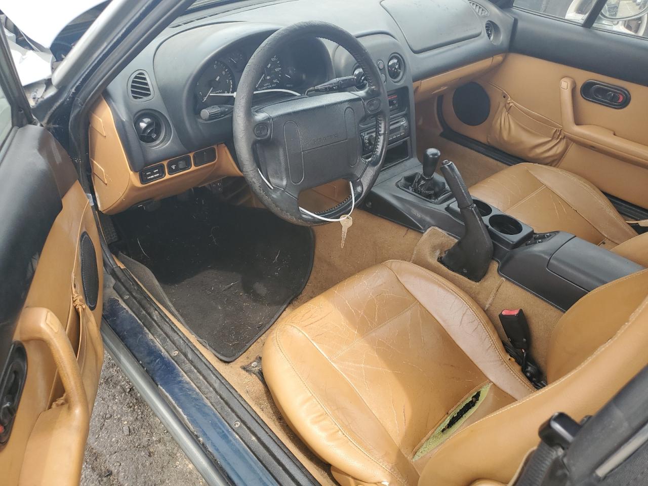 1996 Mazda MX-5 VIN JM1NA3530T0716635 Copart auction photo, front end / side damage thumbnail 8