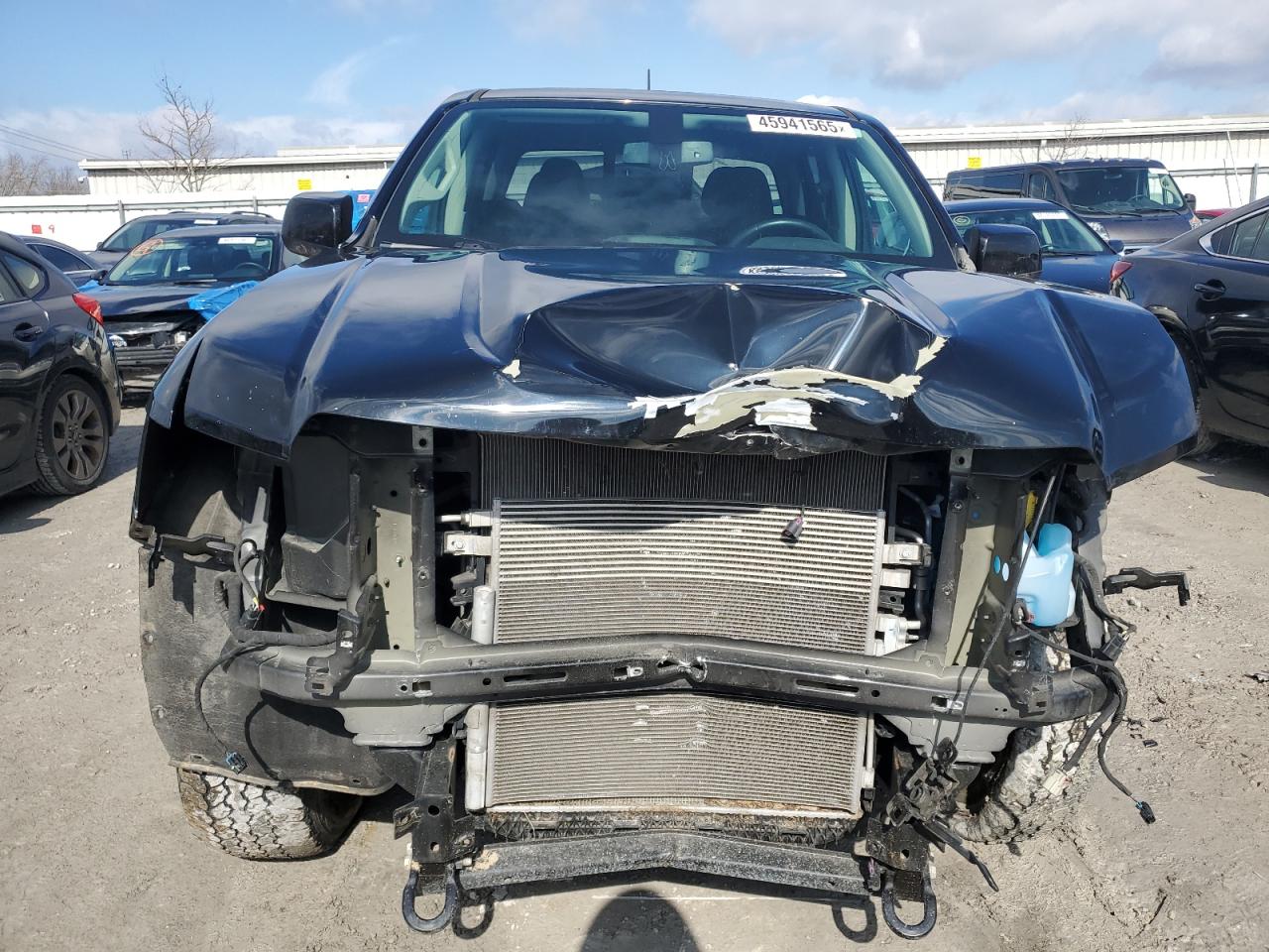 2018 GMC Canyon VIN 1GTG6CENXJ1125179 Copart auction photo, front end damage thumbnail 5