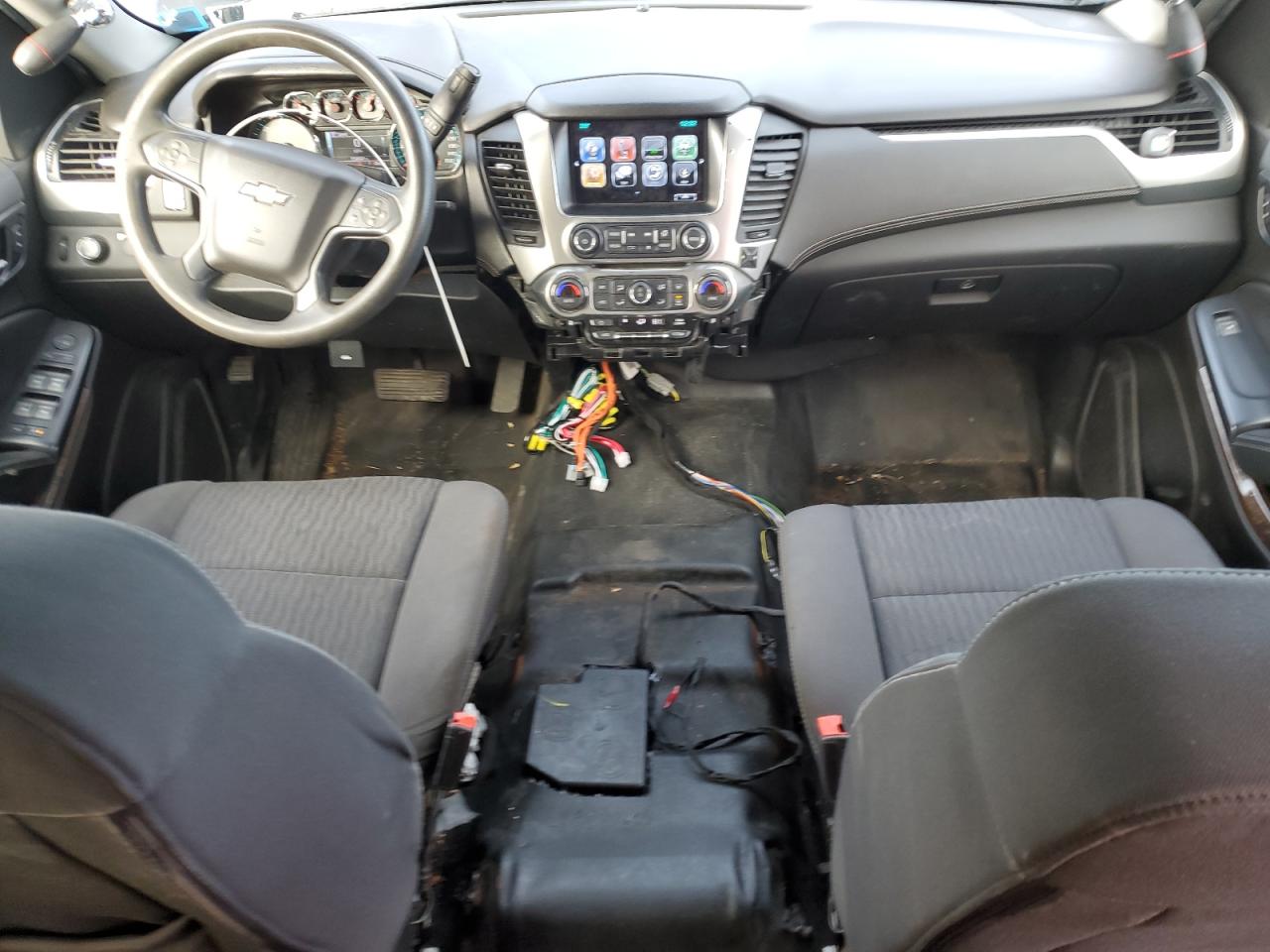 2020 Chevrolet Tahoe VIN 1GNLCDEC2LR276931 Copart auction photo, front end / minor dent/scratches damage thumbnail 8