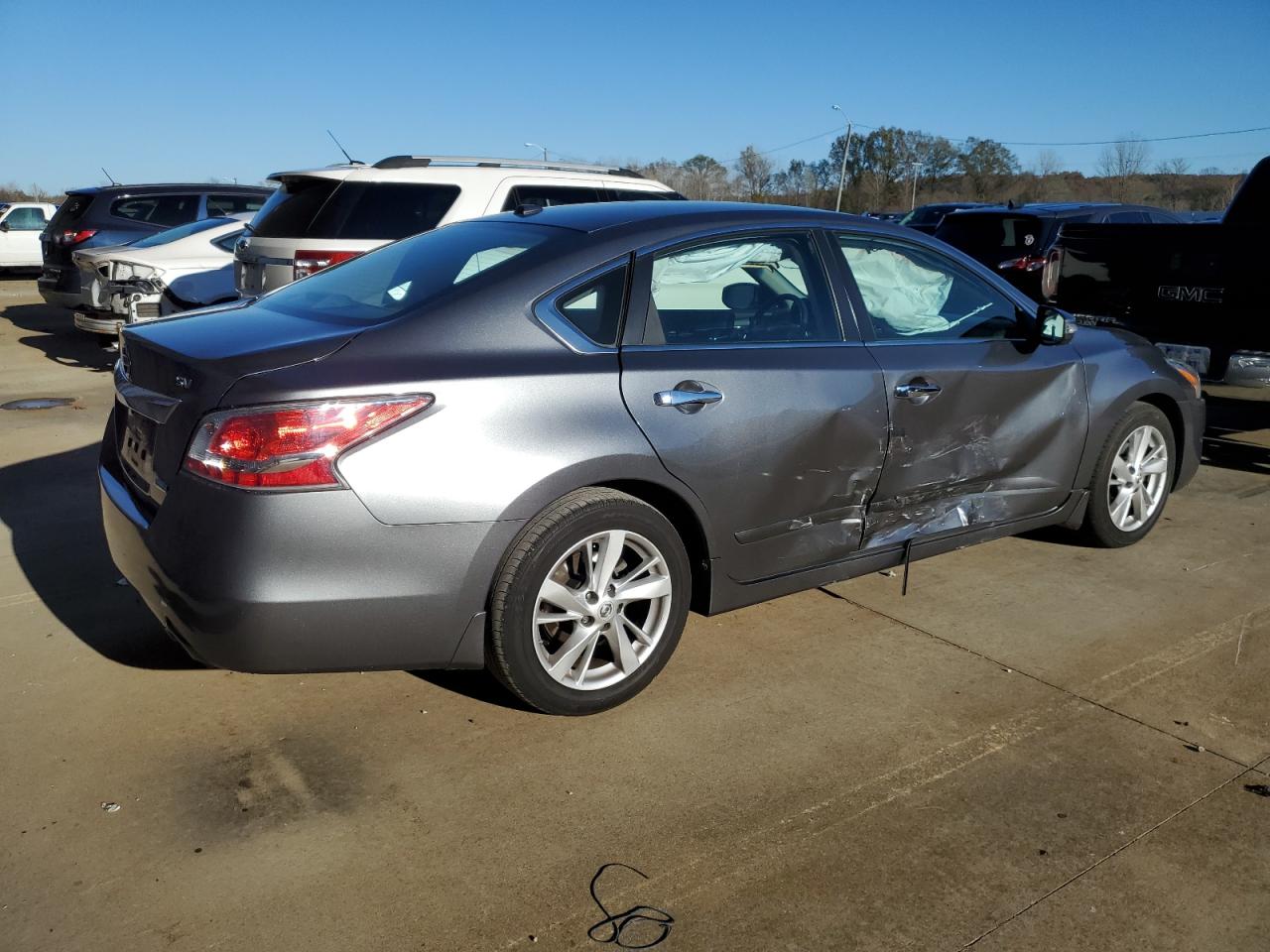 2014 Nissan Altima VIN 1N4AL3AP6EC262903 Copart auction photo, side / minor dent/scratches damage thumbnail 3