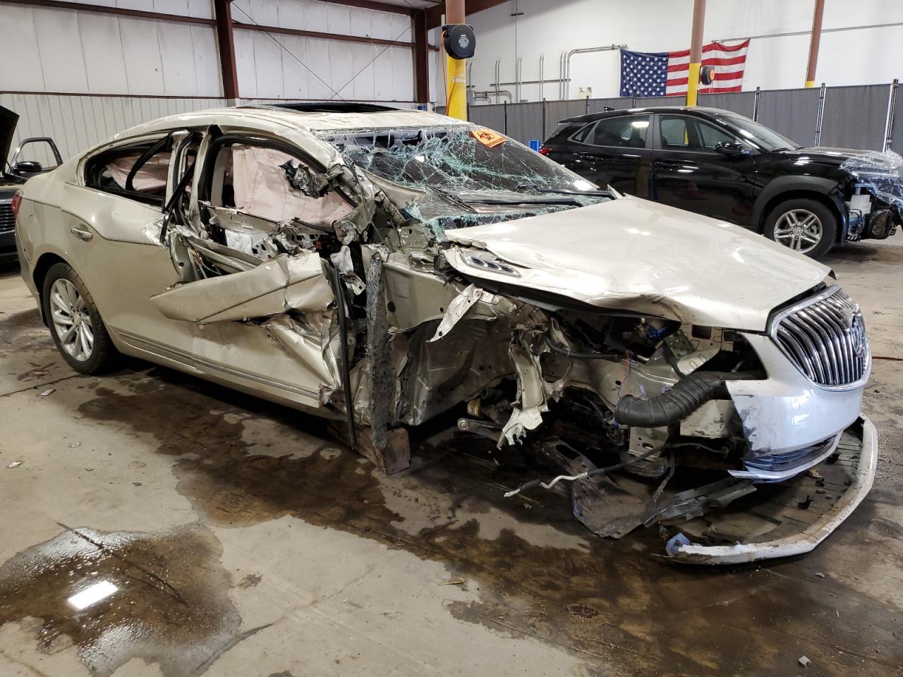 2015 Buick LaCrosse VIN 1G4GB5G33FF110578 Copart auction photo, rollover damage thumbnail 4