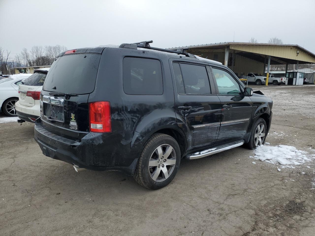 2015 Honda Pilot VIN 5FNYF4H96FB019786 Copart auction photo, front end / minor dent/scratches damage thumbnail 3