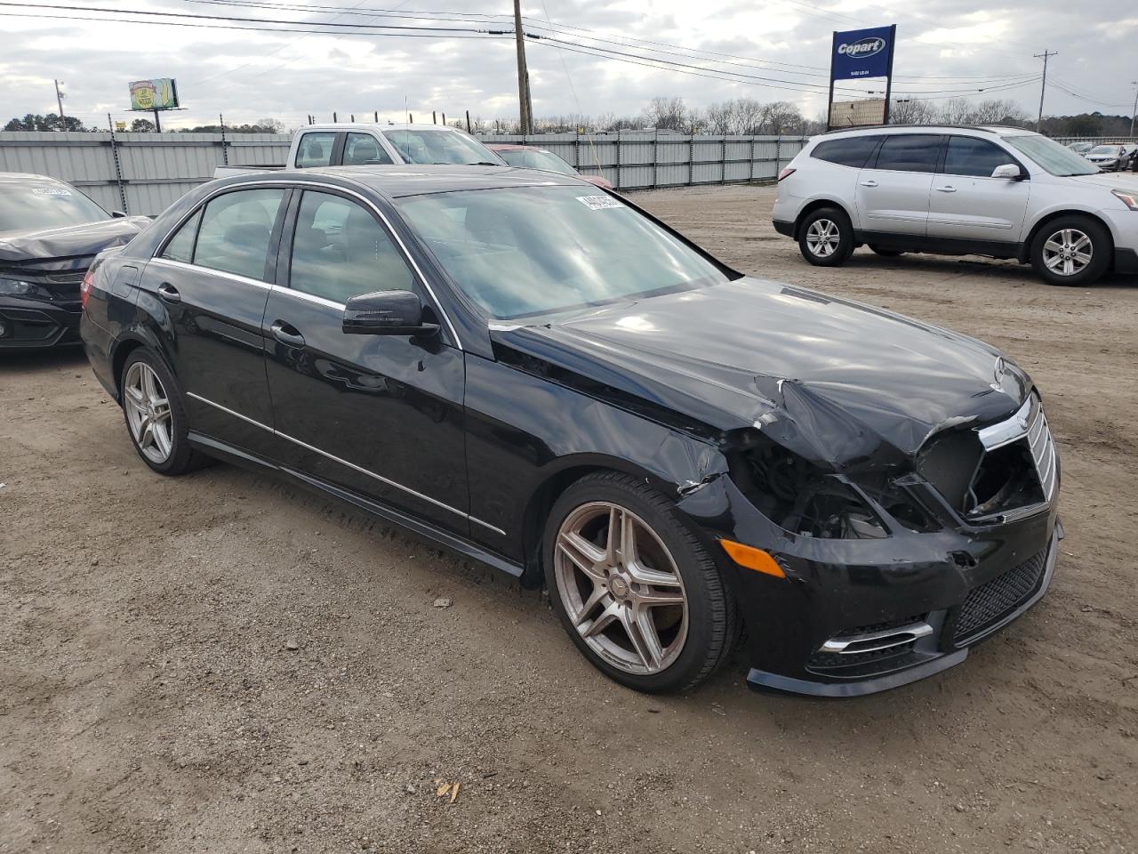 2013 Mercedes-Benz E-klasse VIN WDDHF8JB2DA754328 Copart auction photo, front end damage thumbnail 4