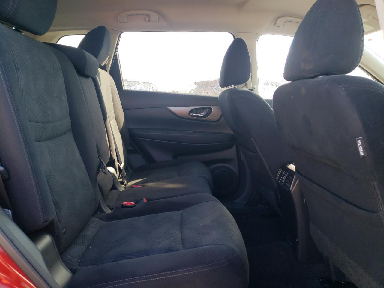 2015 Nissan Rogue VIN 5N1AT2MK7FC784005 Copart auction photo, front end / minor dent/scratches damage thumbnail 11