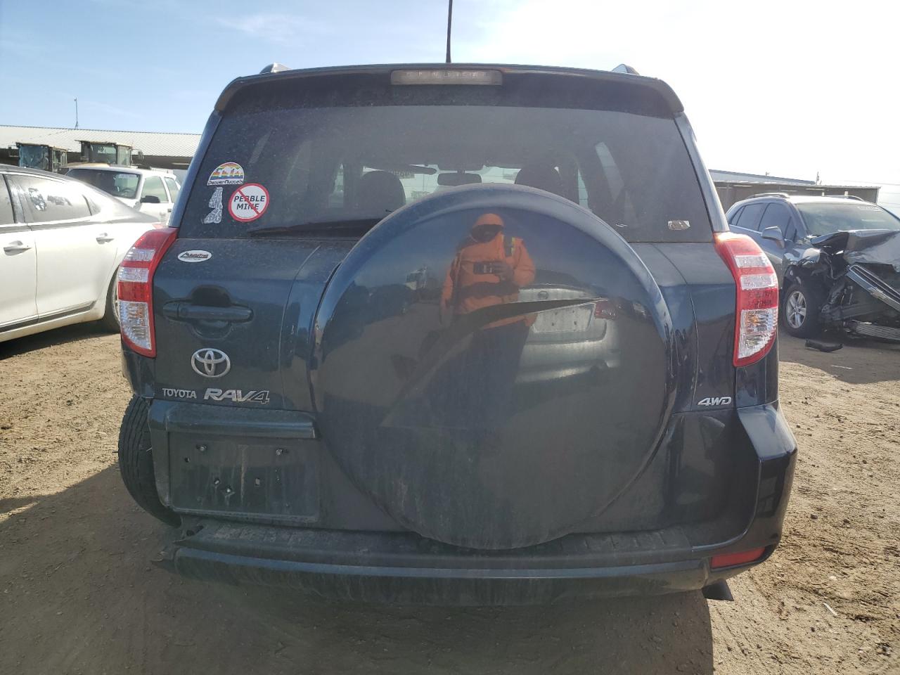 2010 Toyota RAV 4 VIN 2T3DK4DV0AW031951 Copart auction photo, rear end / undercarriage damage thumbnail 6
