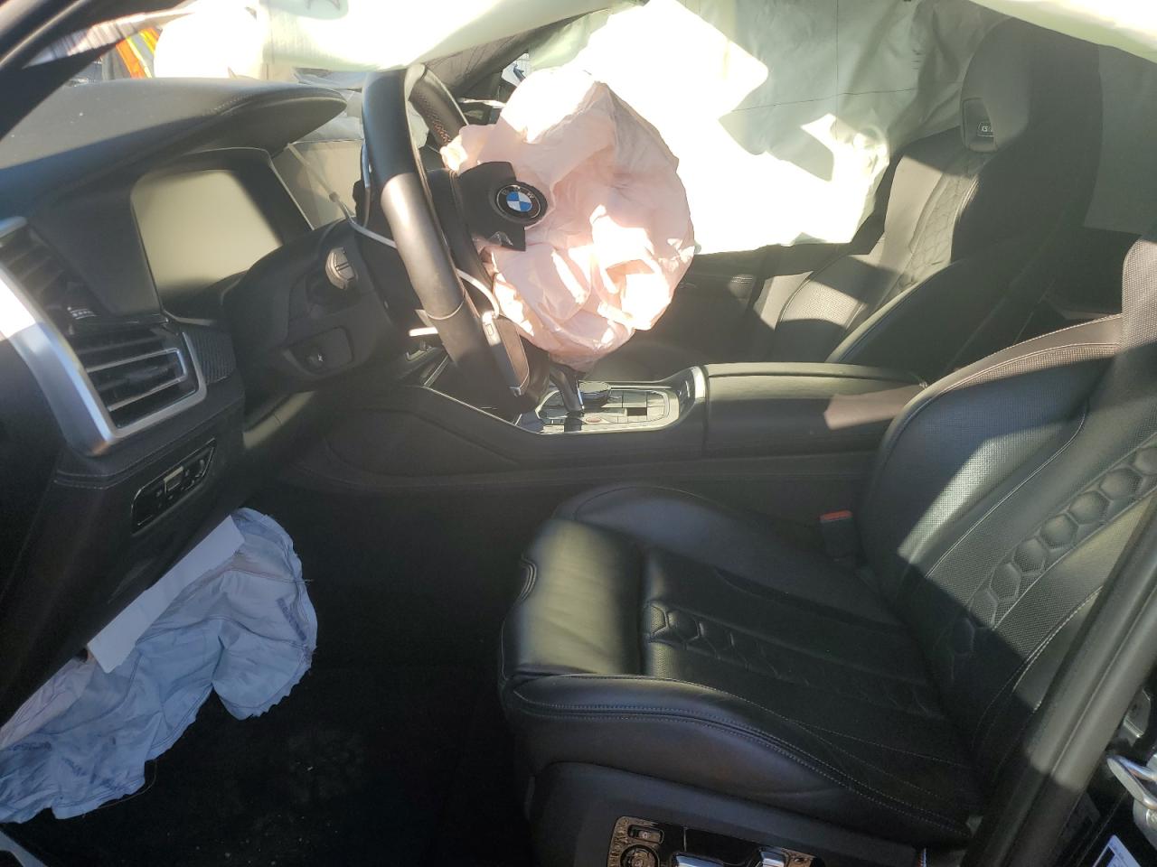 2021 BMW X5 VIN 5YMJU0C03M9D99549 Copart auction photo, front end damage thumbnail 7