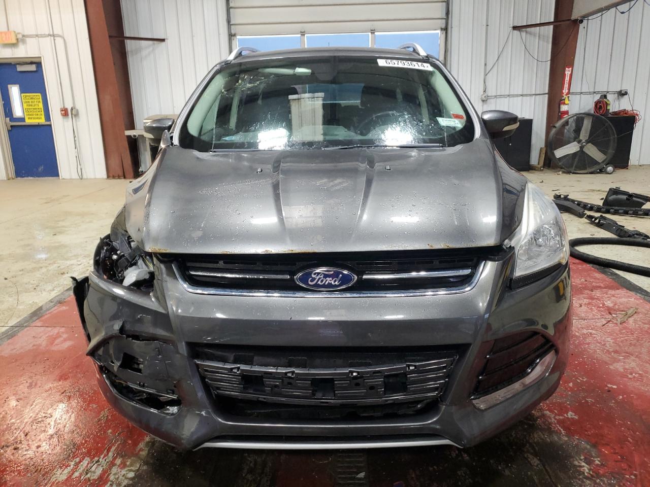 2015 Ford Escape VIN 1FMCU9J96FUC72634 Copart auction photo, front end / side damage thumbnail 5