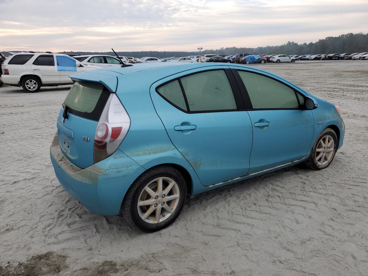 2014 Toyota Prius VIN JTDKDTB36E1083974 Copart auction photo, water/flood / minor dent/scratches damage thumbnail 3