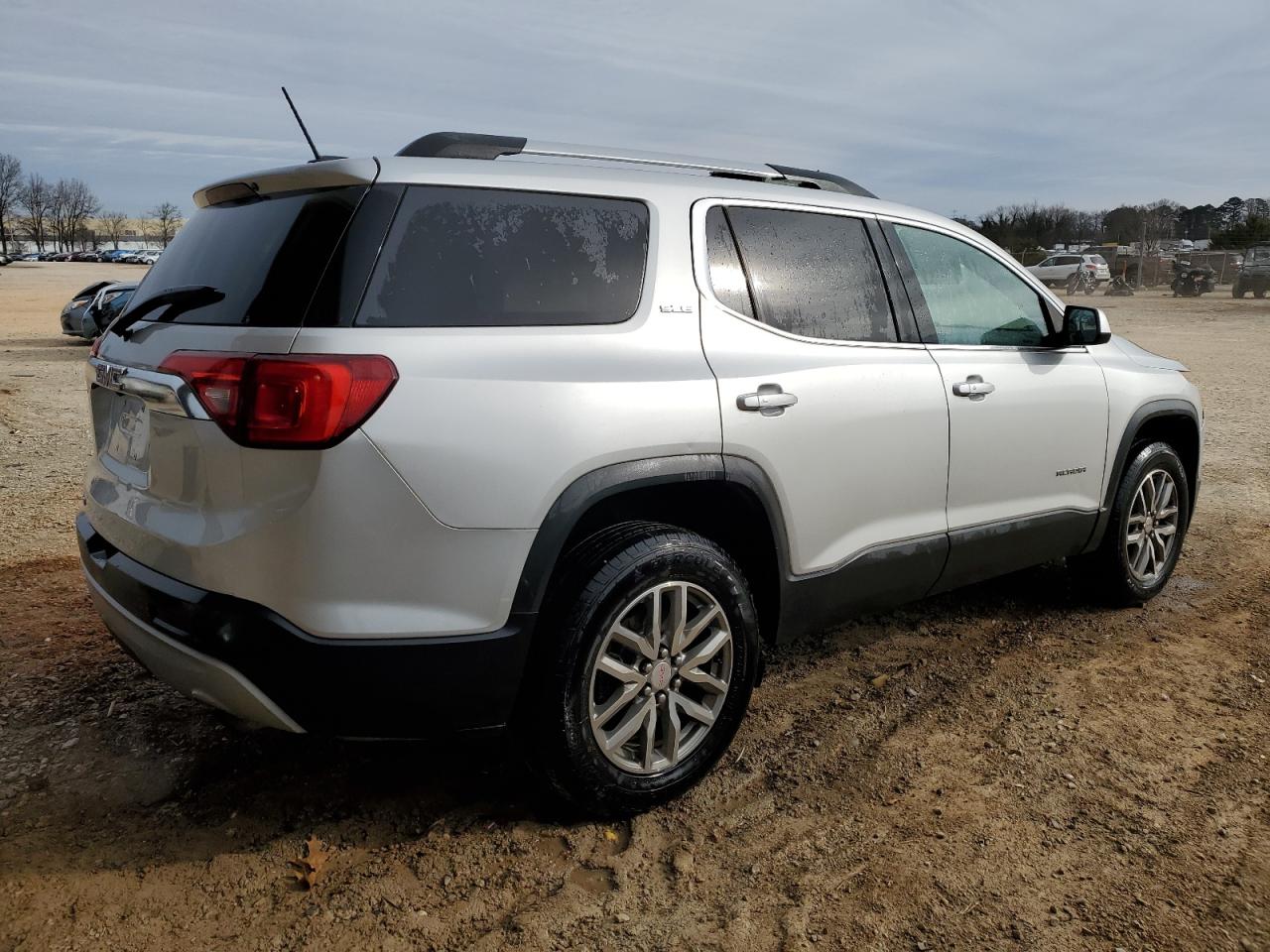2017 GMC Acadia VIN 1GKKNLLAXHZ283485 Copart auction photo, front end damage thumbnail 3