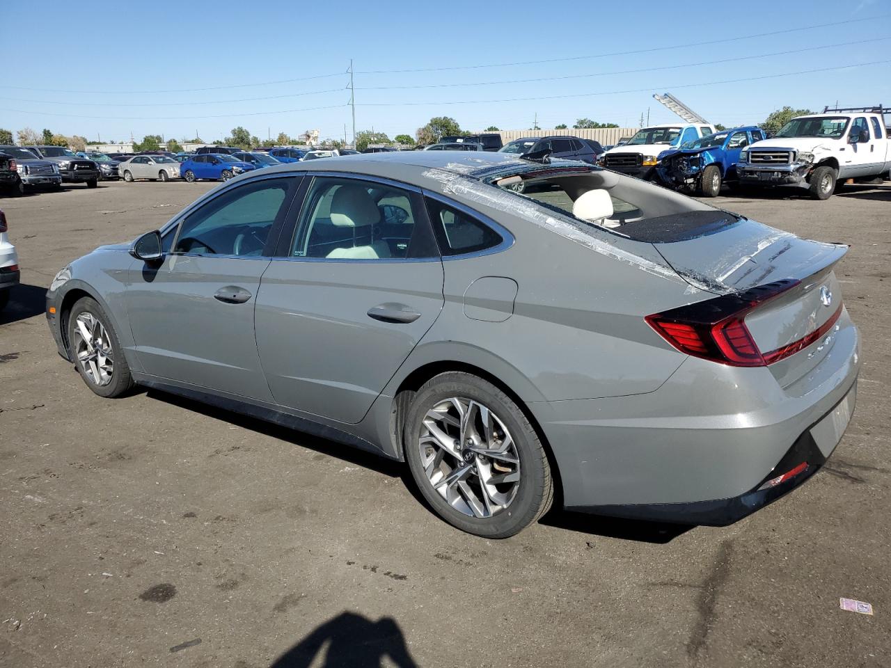 2022 Hyundai Sonata VIN KMHL64JA7NA236751 Copart auction photo, hail damage thumbnail 2