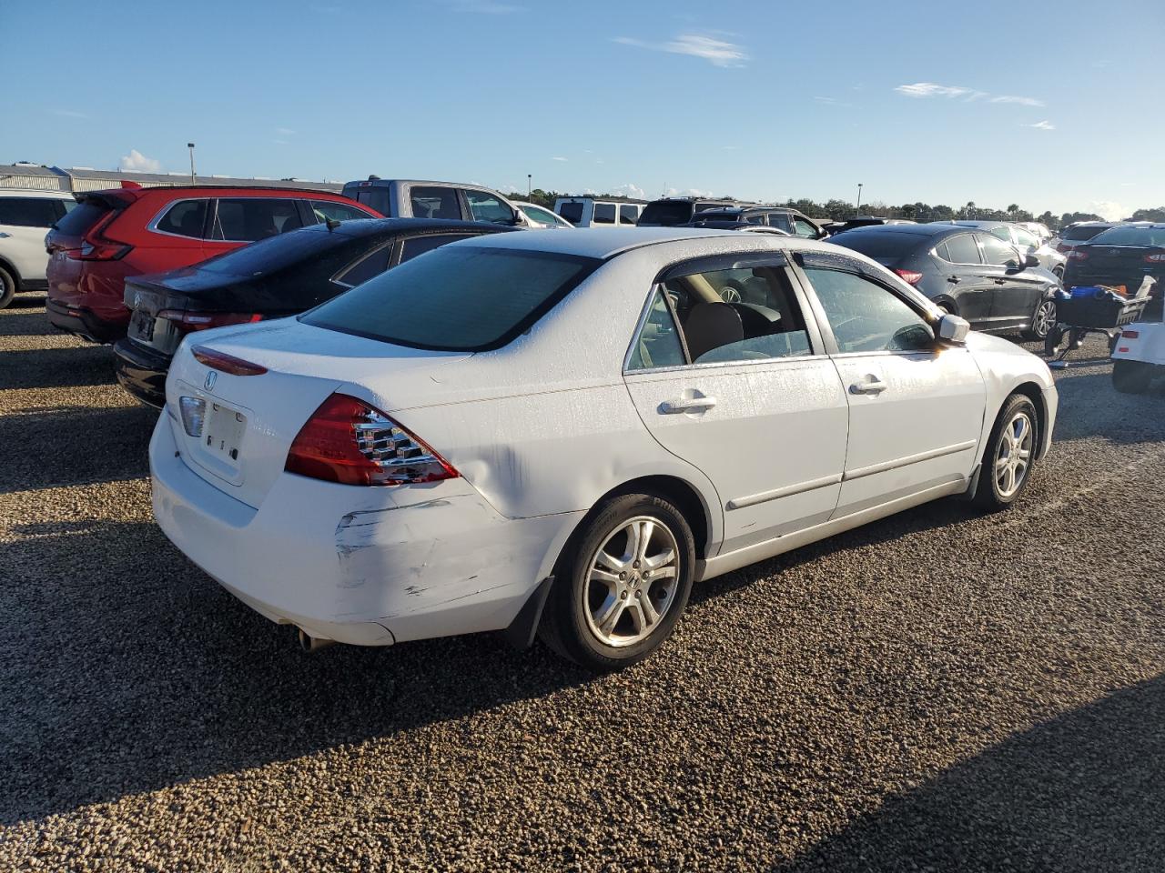 2007 Honda Accord VIN 1HGCM56797A000880 Copart auction photo, water/flood damage thumbnail 3