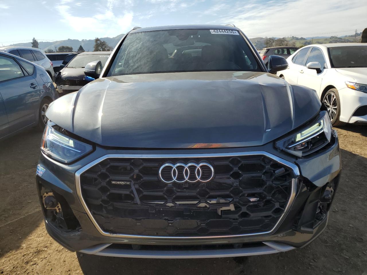 2021 Audi Q5 VIN WA1E2AFY7M2100121 Copart auction photo, front end damage thumbnail 5