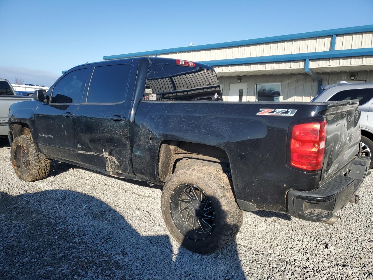 2016 Chevrolet Silverado VIN 3GCUKREC5GG107215 Copart auction photo, all over damage thumbnail 2