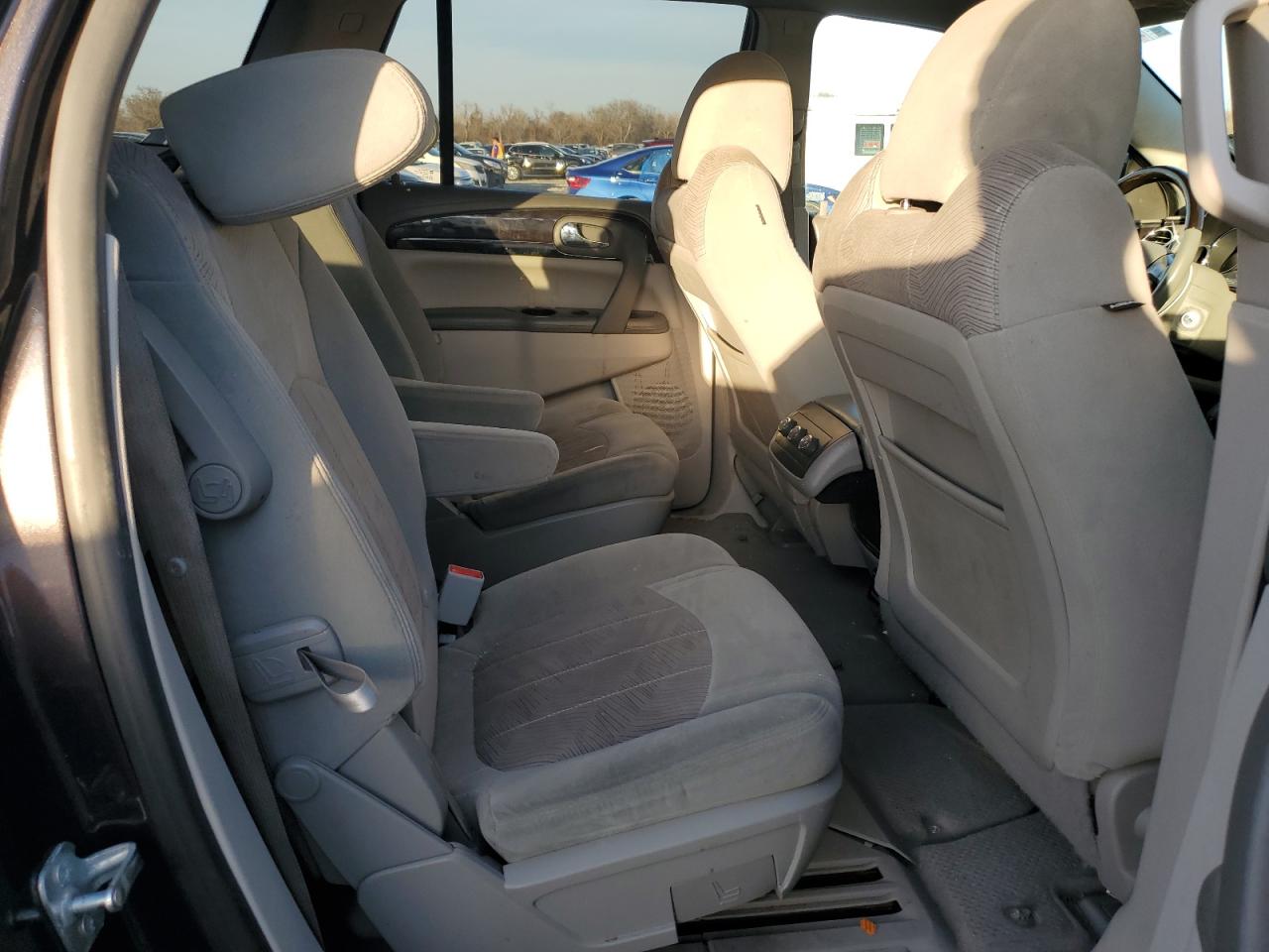 2015 Buick Enclave VIN 5GAKRAKD0FJ166432 Copart auction photo, rear end damage thumbnail 11