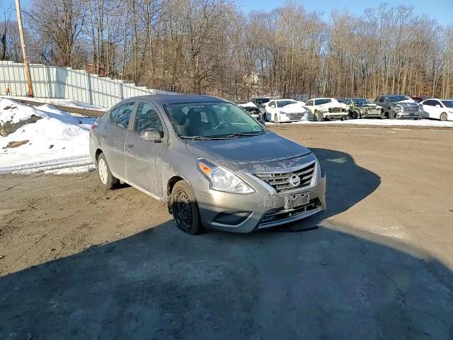 2015 Nissan Versa VIN 3N1CN7APXFL837162 Copart auction photo, front end / minor dent/scratches damage thumbnail 10