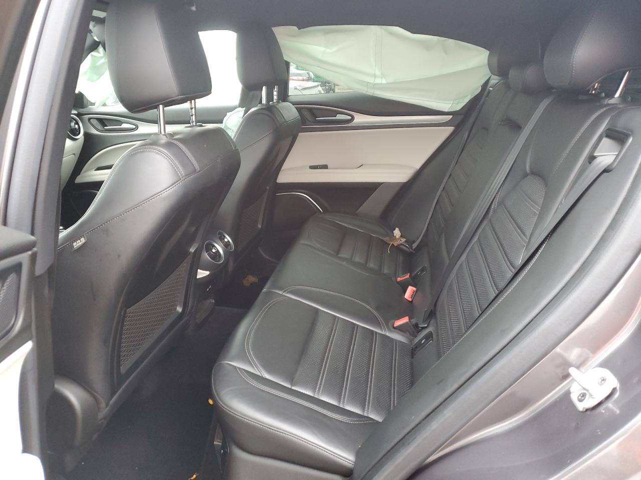 2019 Alfa Romeo Stelvio VIN ZASPAKBN1K7C31362 Copart auction photo, side / minor dent/scratches damage thumbnail 11