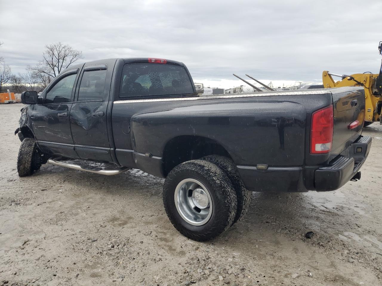 2004 Dodge RAM VIN 3D7MU48C84G105257 Copart auction photo, front end / side damage thumbnail 2