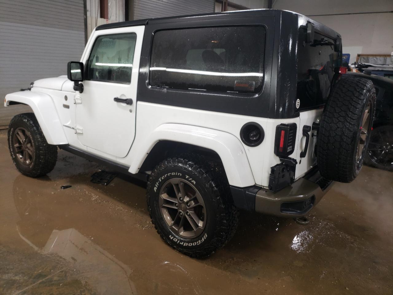 2016 Jeep Wrangler VIN 1C4AJWBG0GL337307 Copart auction photo, front end damage thumbnail 2