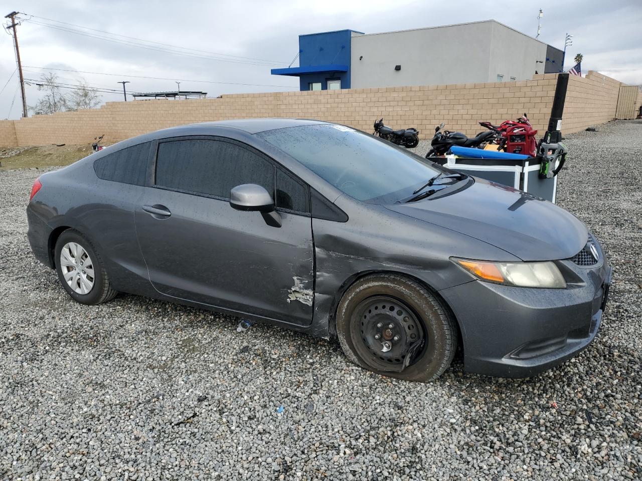 2012 Honda Civic VIN 2HGFG3B53CH516421 Copart auction photo, side / front end damage thumbnail 4