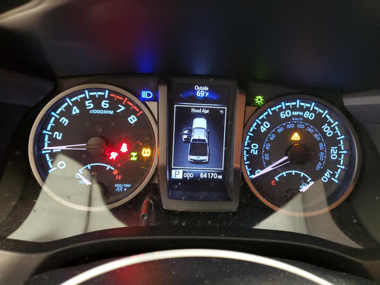 2020 Toyota Tacoma VIN 3TMCZ5AN8LM331694 Copart auction photo, all over damage thumbnail 9