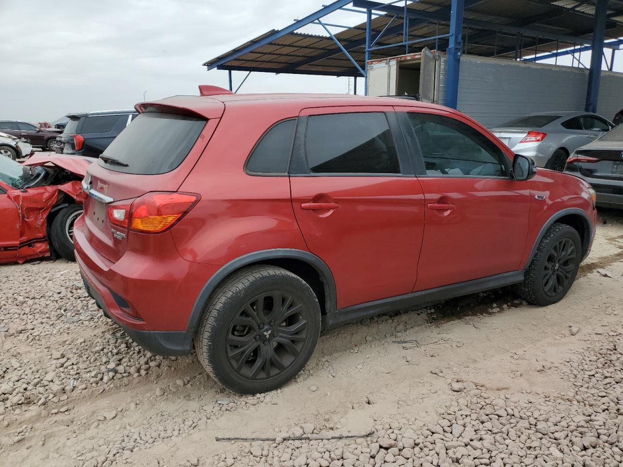 2018 Mitsubishi Outlander VIN JA4AP3AU1JU007871 Copart auction photo, front end damage thumbnail 3