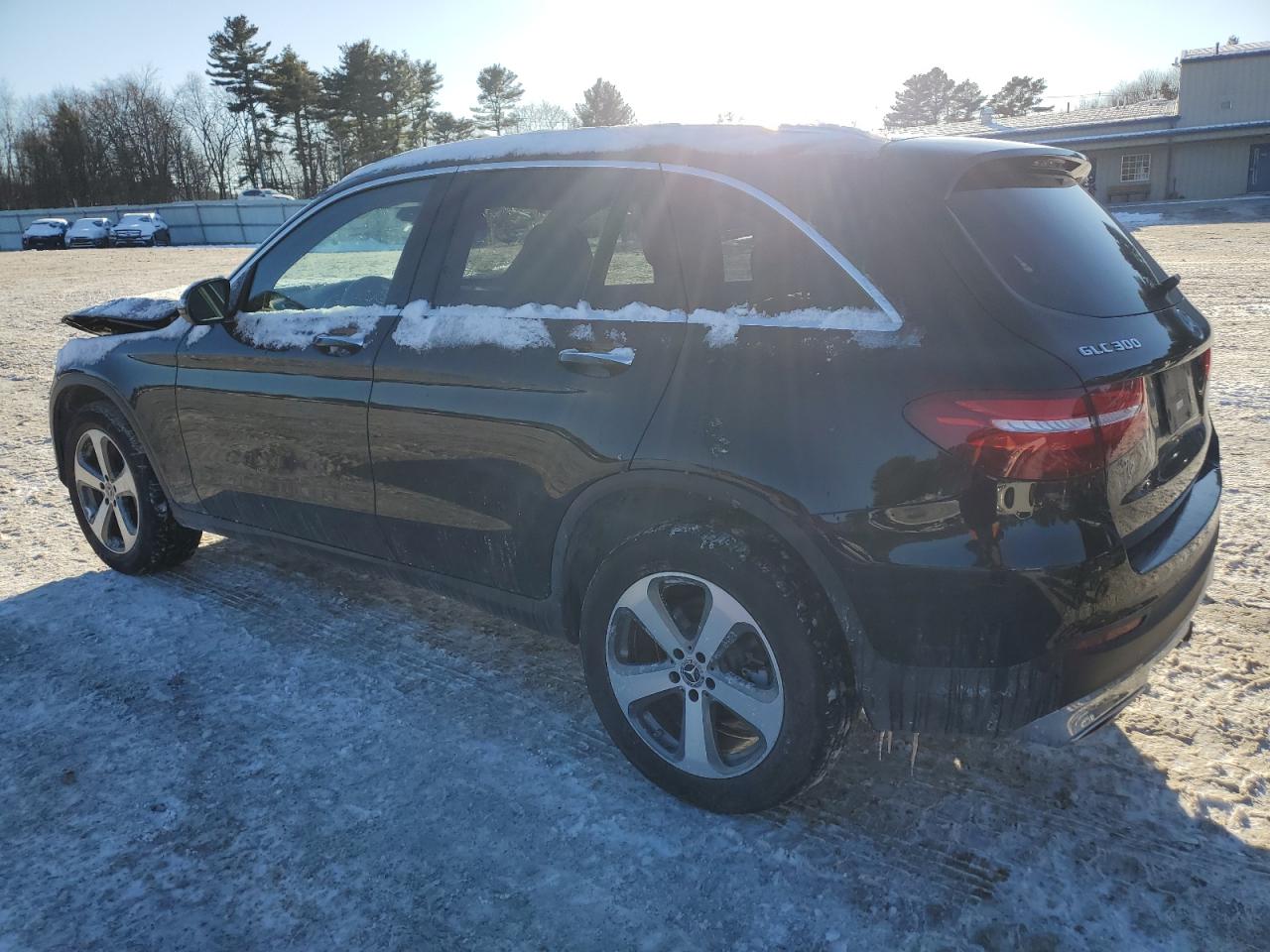 2019 Mercedes-Benz GLC VIN WDC0G4KB8KV169412 Copart auction photo, front end damage thumbnail 2