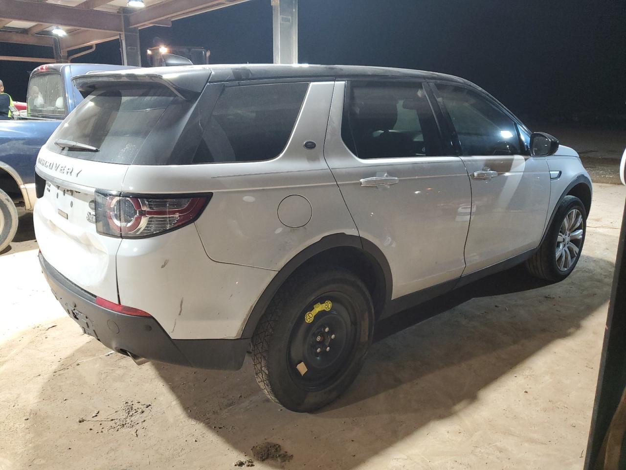 2017 Land Rover Discovery VIN SALCT2BG3HH702569 Copart auction photo, rear end damage thumbnail 3